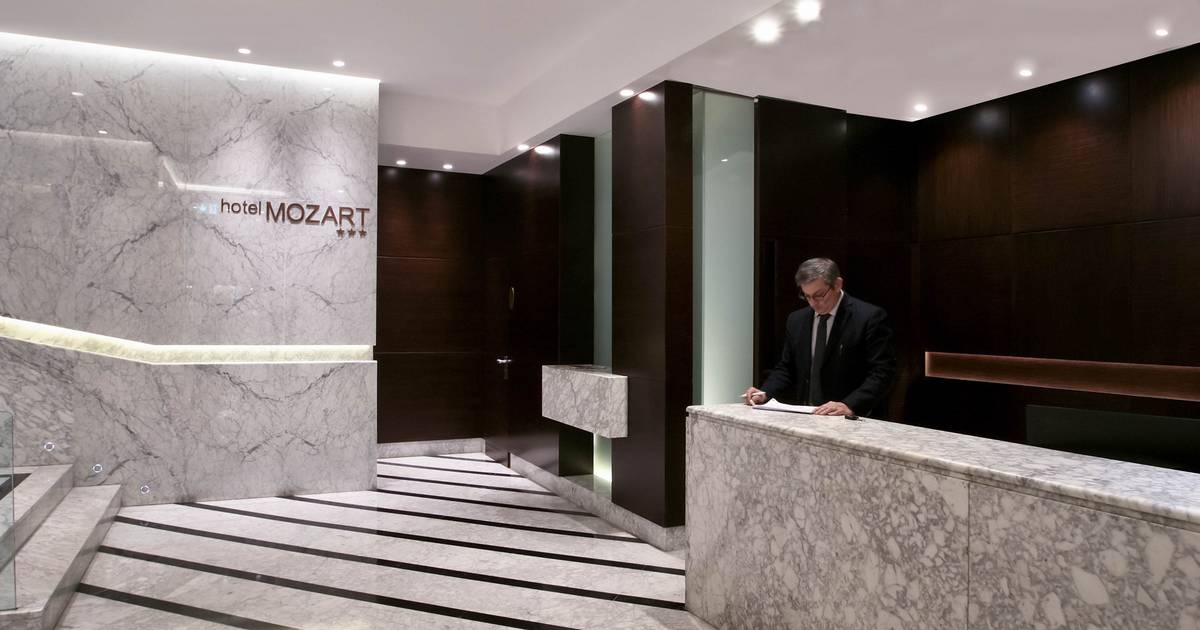 Hotel Mozart en Valladolid,  oficial